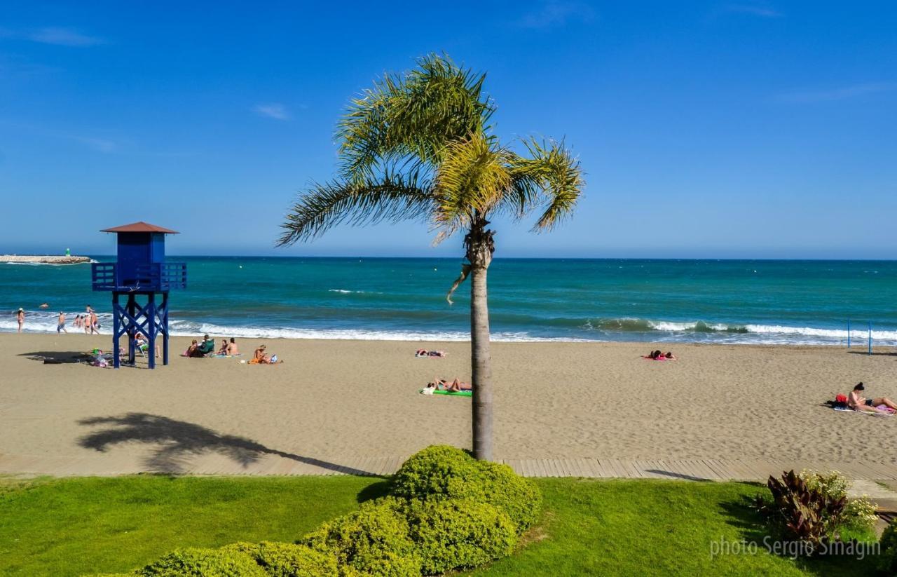 127 Jupiter Estudio. Vista Al Jardin Y La Piscina. Benalmadena Exterior photo