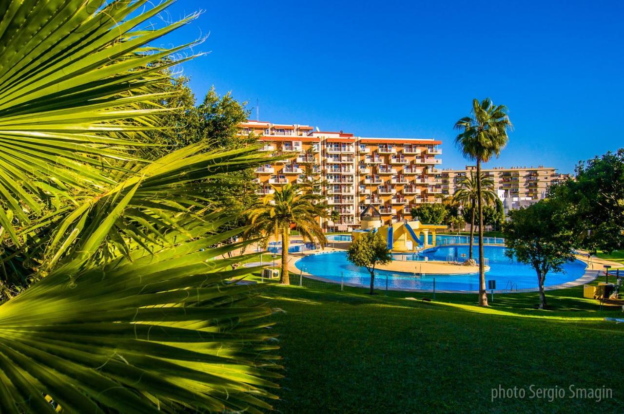 127 Jupiter Estudio. Vista Al Jardin Y La Piscina. Benalmadena Exterior photo