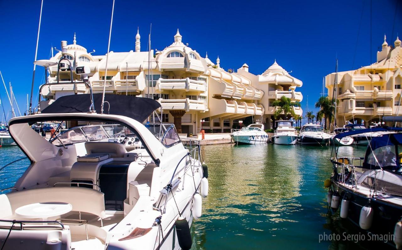 127 Jupiter Estudio. Vista Al Jardin Y La Piscina. Benalmadena Exterior photo
