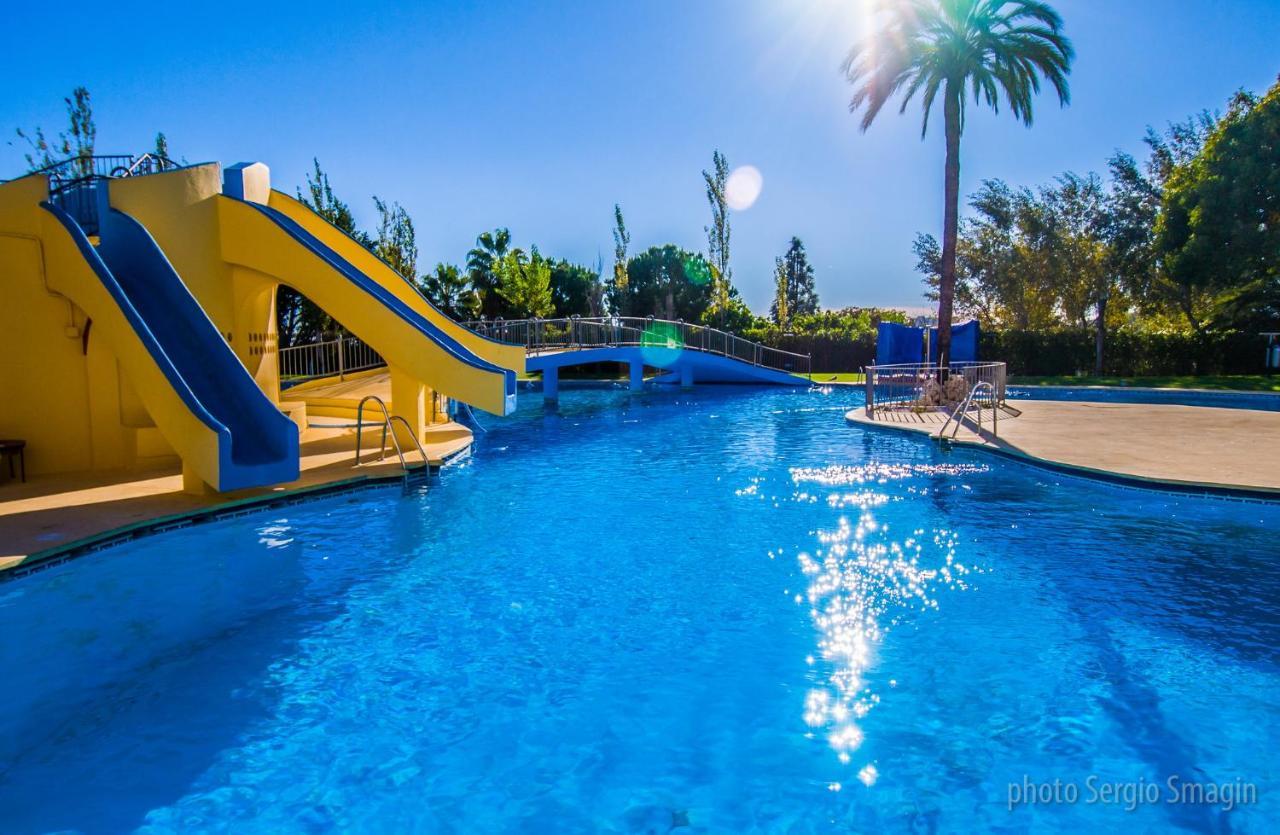 127 Jupiter Estudio. Vista Al Jardin Y La Piscina. Benalmadena Exterior photo