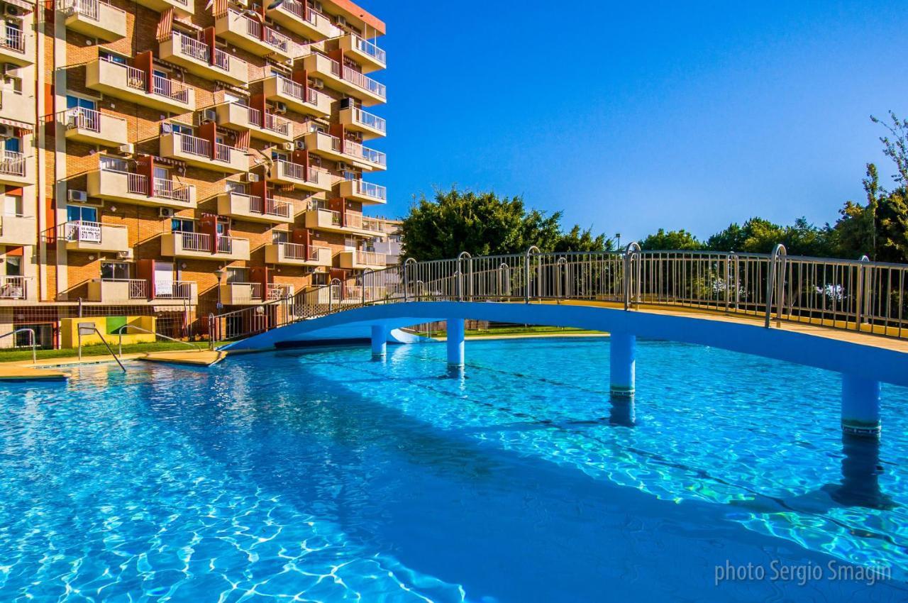 127 Jupiter Estudio. Vista Al Jardin Y La Piscina. Benalmadena Exterior photo