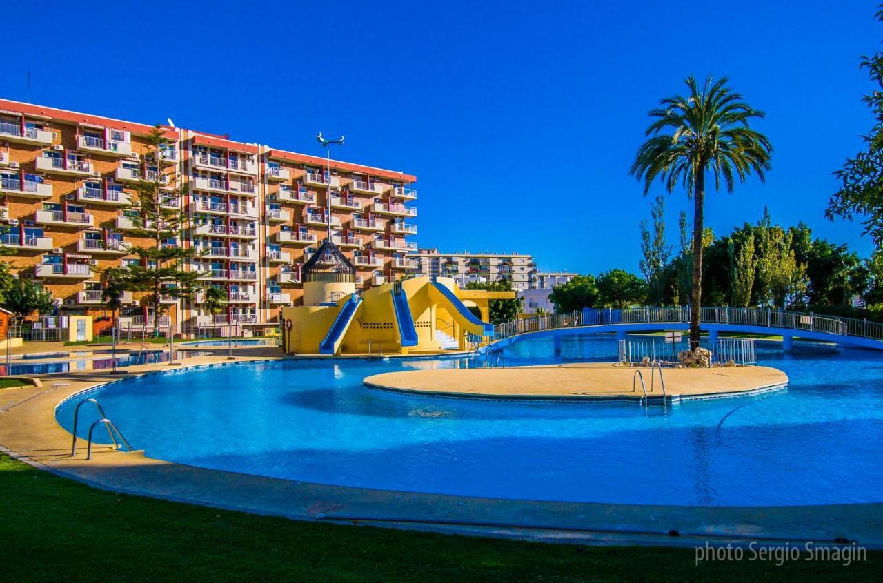 127 Jupiter Estudio. Vista Al Jardin Y La Piscina. Benalmadena Exterior photo